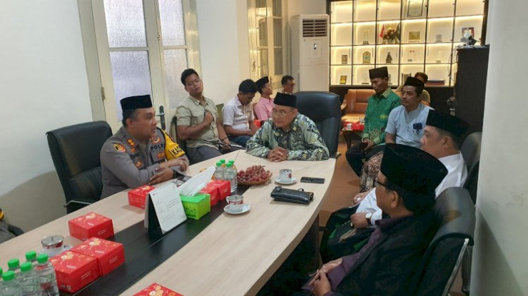 Pemilu Damai, Kapolres Pelabuhan Tanjungperak Kunjungi PCNU Kota Surabaya