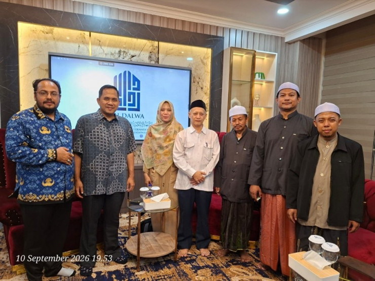 Dari Raci untuk Dunia: Ketika Pesantren Bicara Bahasa Peradaban